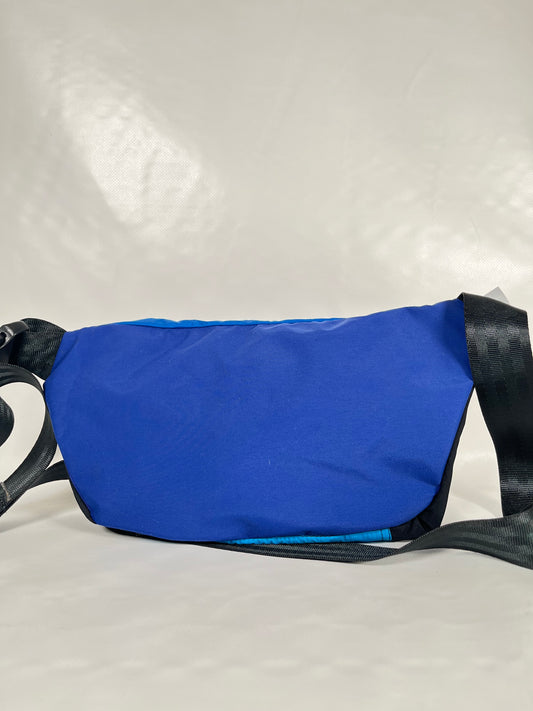 Pack down bum bag CD36