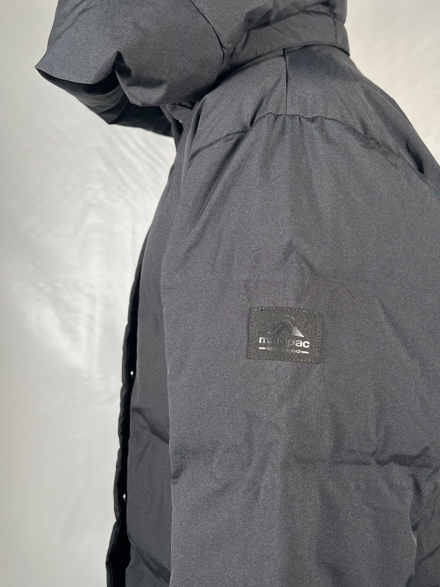 Macpac wmns Narvi coat, size 10, $150, MP0021