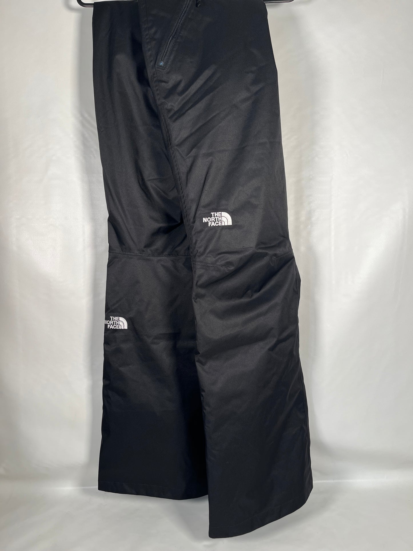 TNF wmns snow pant, size M, $135, TNF0015