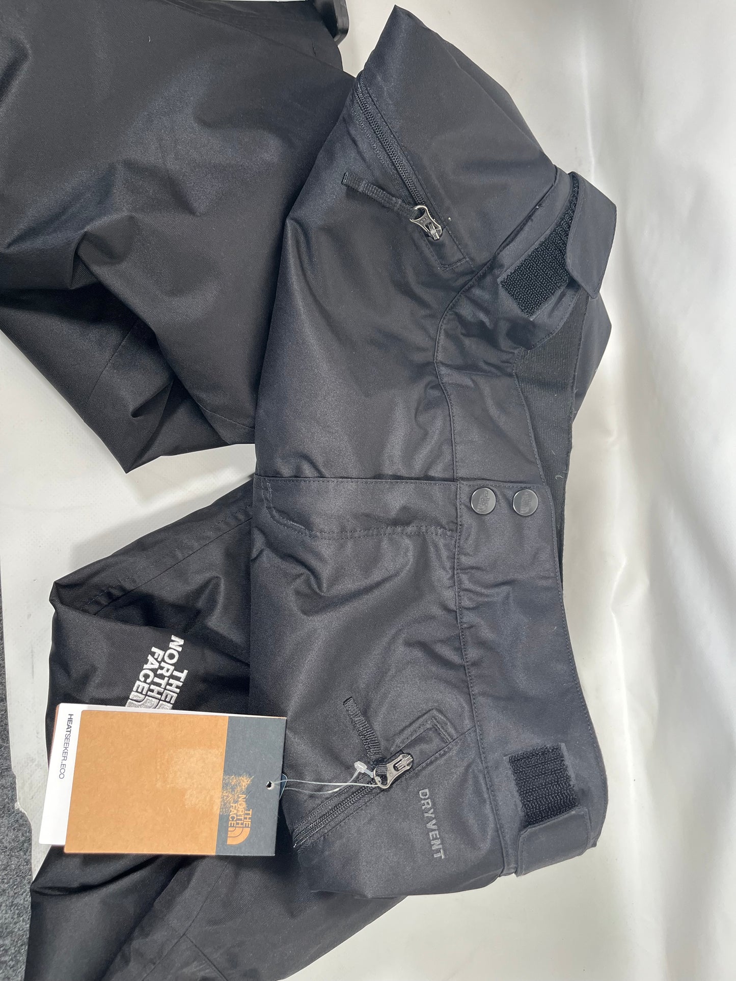 TNF wmns snow pant, size M, $135, TNF0015