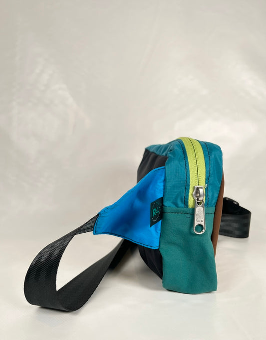 Cram down bum bag CD16