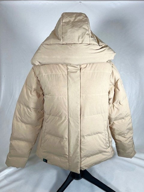CREAM Macpac Narvi down jacket size 10, $75 MP0078