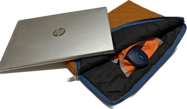 Small tablet case suit Ipad and Probooks.