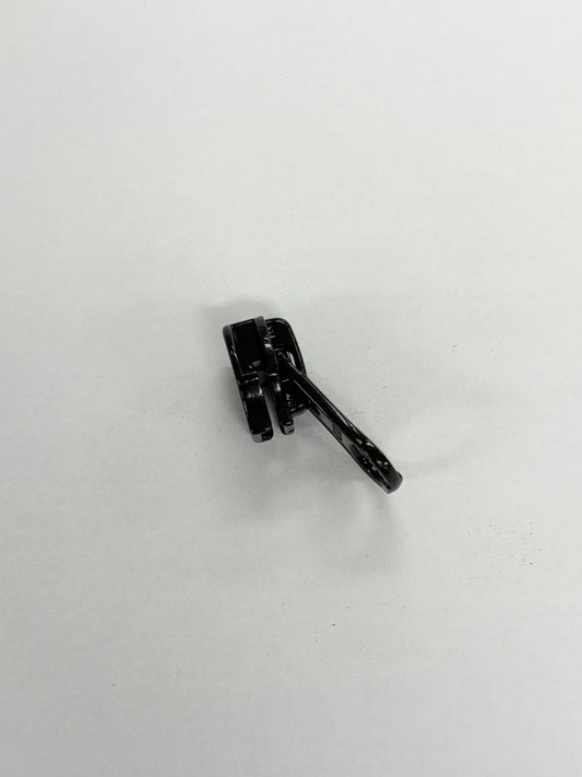 In-reverse standard slider for No.5 YKK coil zips