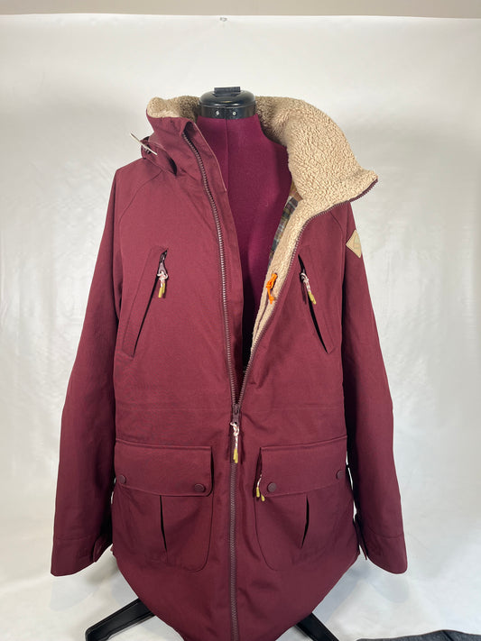 Burgundy burton Ski jacket, Size L, $110 BTN0001