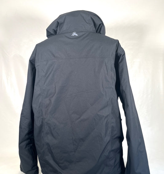 BLACK Macpac ski jacket, size L, $120 MP0001