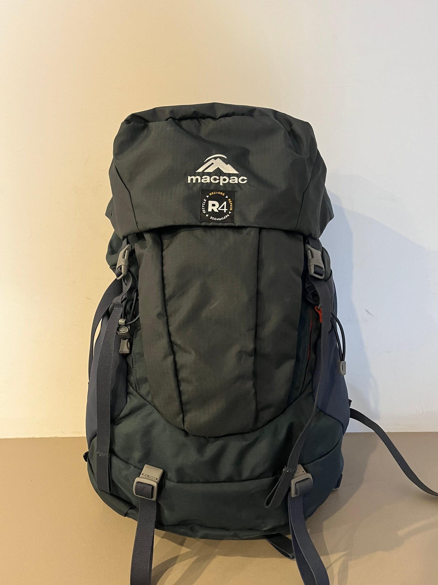 Macpac pack, MP13, $110