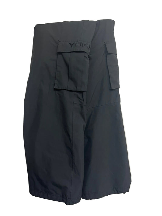 Yuki snow pant, $120, YKI4